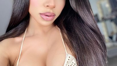 sexygirlforyouuu on SkyPrivate