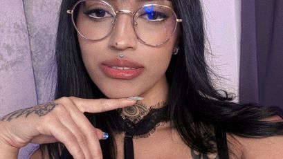 Daniela on SkyPrivate