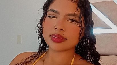 AshlyCollins on SkyPrivate