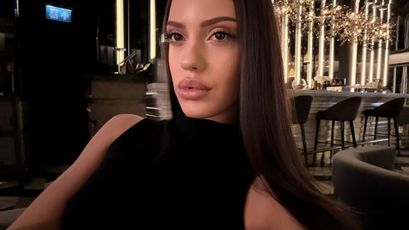 Miss Pretty Face on SkyPrivate