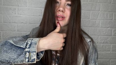 Kendra on SkyPrivate