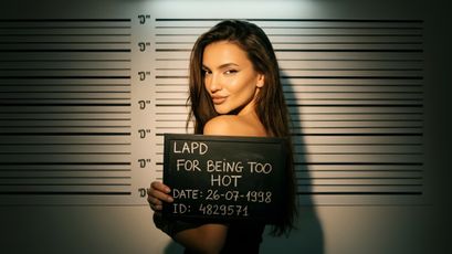 MiraDeLara on SkyPrivate