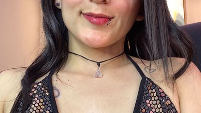 Mia Taylor on SkyPrivate