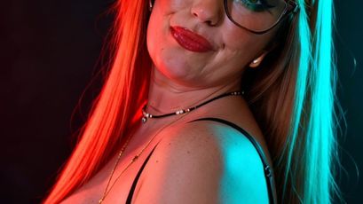 Carmen Nova on SkyPrivate