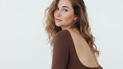 Anna Cole on SkyPrivate