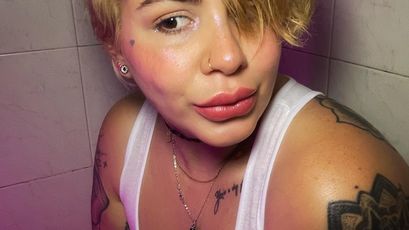 Callmeyours on SkyPrivate