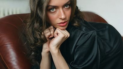 Agnes - hot