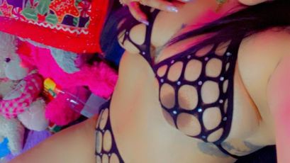 martina milf on SkyPrivate