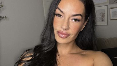 UK_Olivia_xx on SkyPrivate