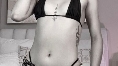 Mia Taylor on SkyPrivate