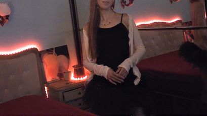 Beautiful Kitty on SkyPrivate
