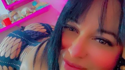 martina milf on SkyPrivate