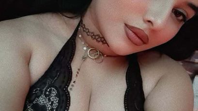 ScarlettSins - confident