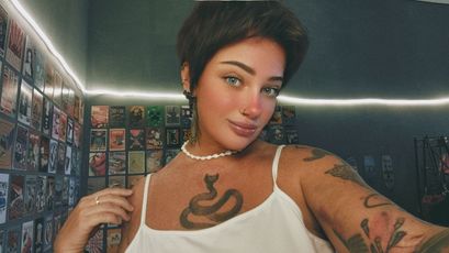 EllieOz on SkyPrivate
