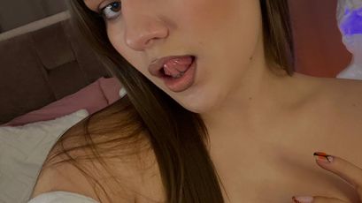 Jenny_Hart on SkyPrivate