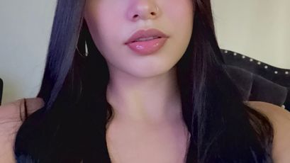 VioletaCake on SkyPrivate