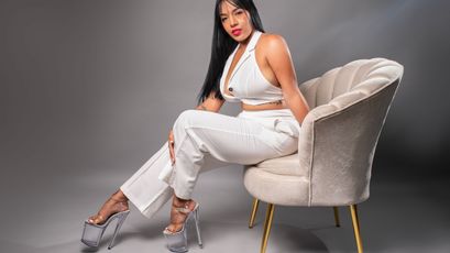MiaSichell on SkyPrivate