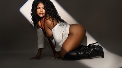 NahiaraReina on SkyPrivate