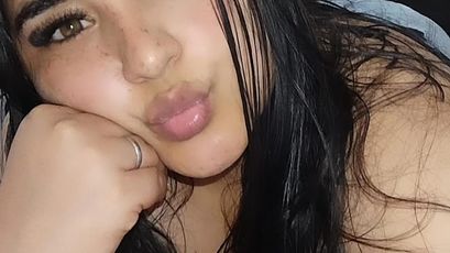 SalomePretty Live Chat on SkyPrivate