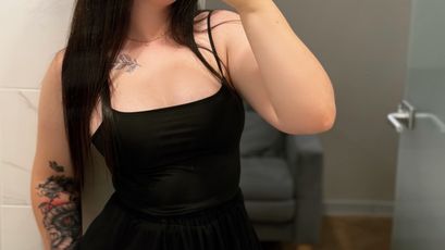 Olechka on SkyPrivate