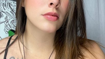Sophie Fox on SkyPrivate