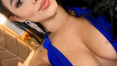 Valentina Leone on SkyPrivate