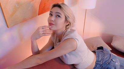 Alysia on SkyPrivate