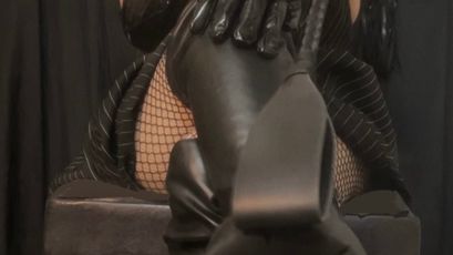 Mistress Iryna on SkyPrivate