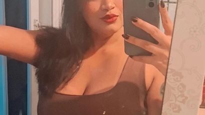 HotwifePam on SkyPrivate