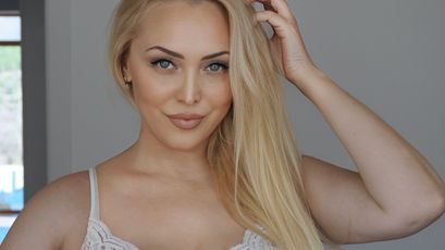 Anna Rossa Live Chat on SkyPrivate