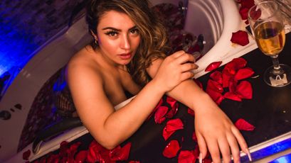 GiGiBIGASS - blowjobs
