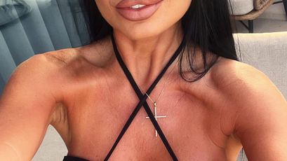 Layla on SkyPrivate