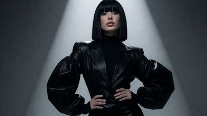 Lara on SkyPrivate