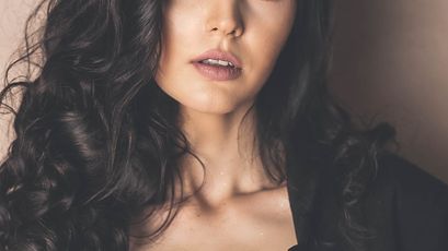 Model - Miss ErikaaJ feet