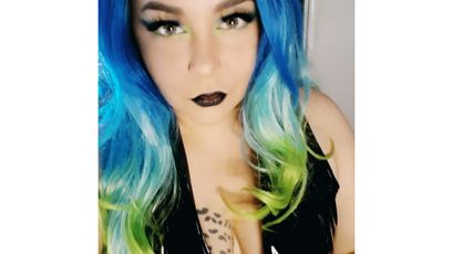 Goddess Bleucifer - switch