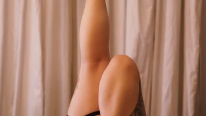 Model - Giselle Davis anal
