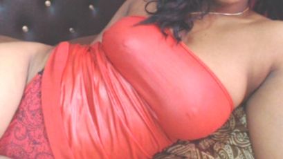 Shari Live Chat on SkyPrivate