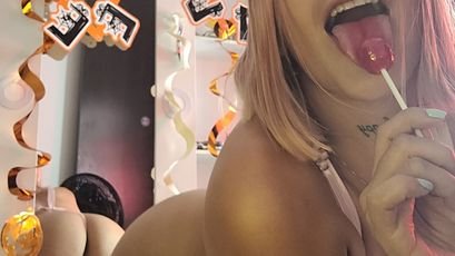 Model - mandy_berry tits