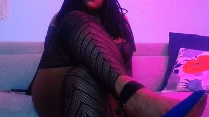 Skype live sex chat with BBW Kadie Kreem