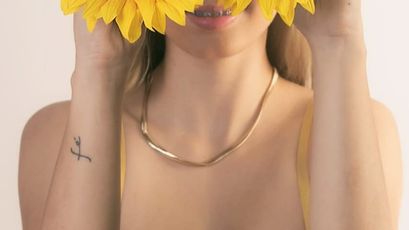 Model - Bianca Brunni cum