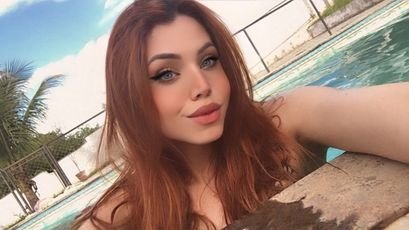 Model - Sophie-Fantasy redhead