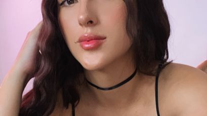 Model - Amber Muller cum