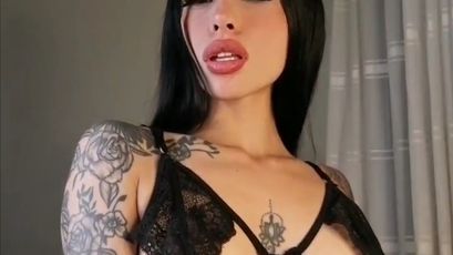 Lauren Kolesnicova on SkyPrivate