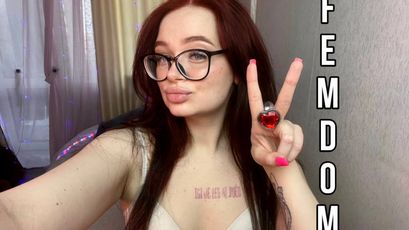 Miss LynnSparzz Porn