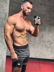 ronnie_xxx