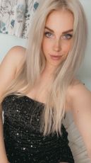 eva_angelica_rocks