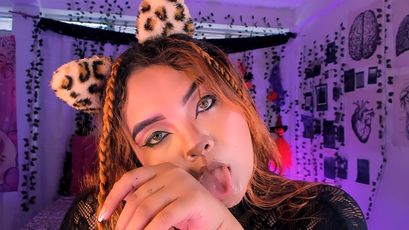 agatha_fetishes-latina