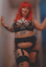 british_goth_roxy