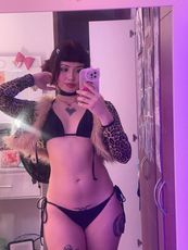 krystal_doll