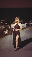 mia_bloom